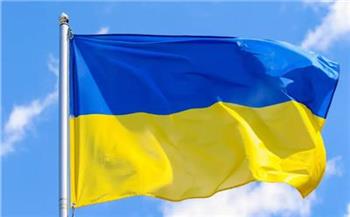   أوكرانيا: تركيب الرمح الثلاثي على نصب الوطن الأم في كييف بعد إزالة الشعار السوفيتي
