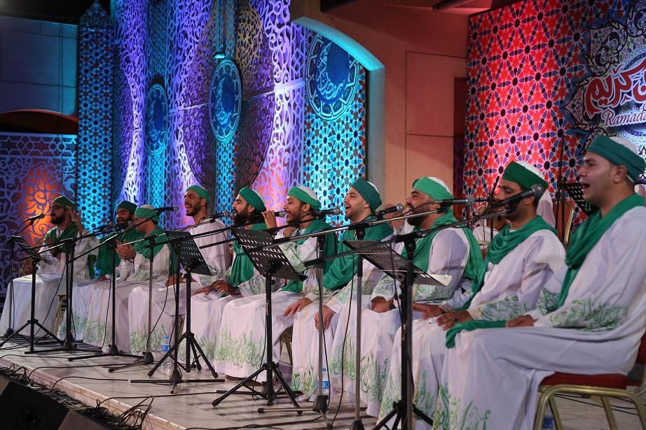 في ختام فعاليات المهرجان الصيفي: "الحضرة" تحتفل بعيدها الثامن على المكشوف