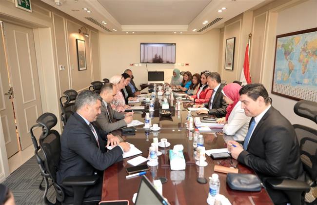 وزيرا السياحة والبيئة يبحثان سبل تعزيز التعاون المشترك خلال الفترة المقبلة