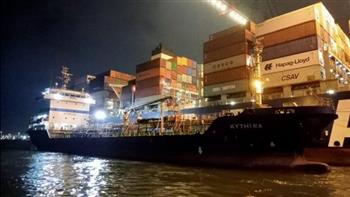   هيئة قناة السويس تعلن استئناف حركة عبور السفن بالمجرى الملاحي 