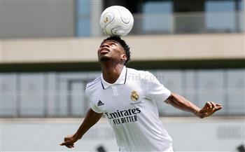 تشواميني ليس للبيع في ريال مدريد