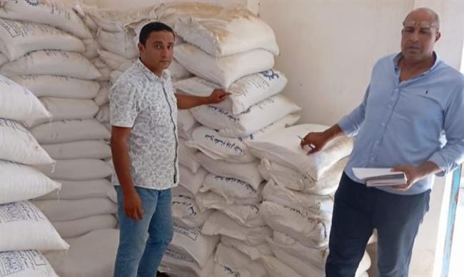"تموين الإسكندرية" تضبط ملح طعام و أرز حر مجهول المصدر 