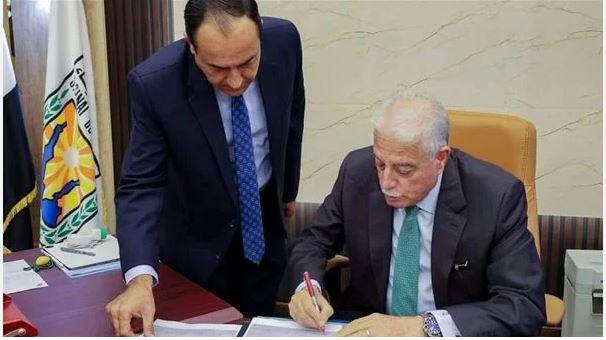 محافظ جنوب سيناء يصدق على 291 حالة تصالح مخالفات البناء