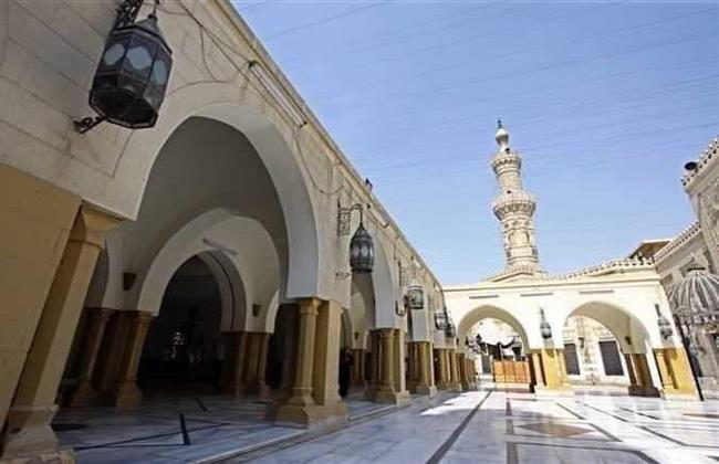 وزير الأوقاف يفتتح اليوم مسجد السيدة نفيسة