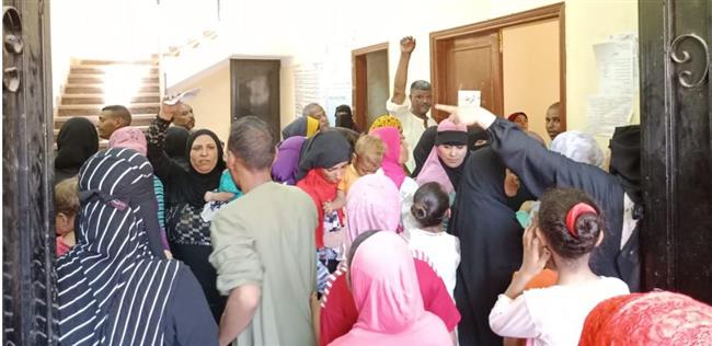 مناظرة "958" حالة بقافلة جنوب الوادى الطبية بقرية البرارة بقنا
