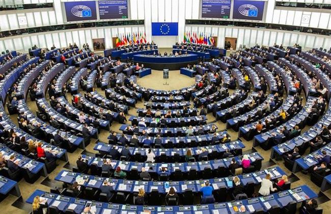 لا يمكن هزيمة روسيا.. عبد الغني العيادي مستشار سابق بالبرلمان الأوروبي متحدثًا عن الأزمة الأوكرانية