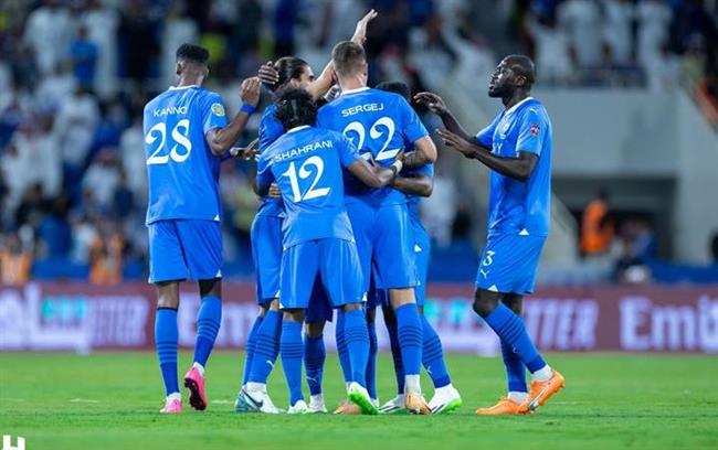 مشاهدة مباراة الهلال السعودي والشباب في نصف نهائي البطولة العربية