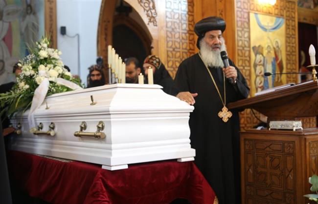 صلوات تجنيز نيافة الأنبا ميشائيل بألمانيا بحضور القنصل المصري