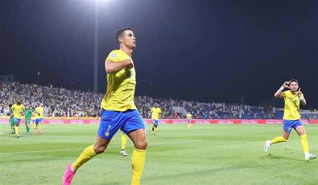 النصر السعودي يهزم الشرطة ويتأهل لنهائي البطولة العربية