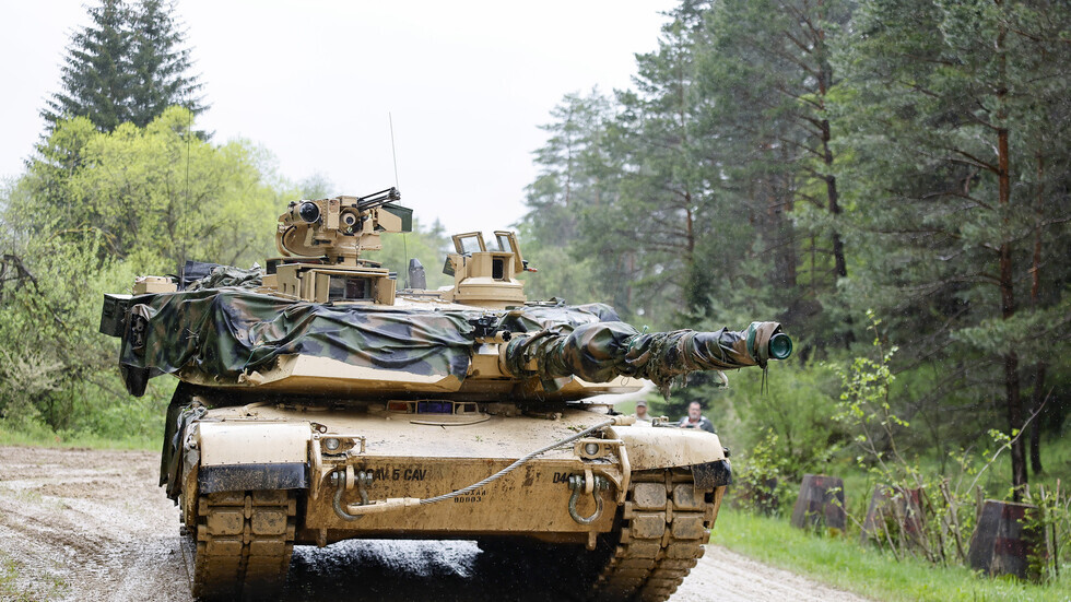 صحيفة أمريكية: أوكرانيا ستتسلم أول عشر دبابات "أبرامز" منتصف سبتمبر
