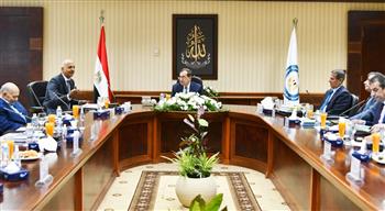   وزير البترول يتابع تنفيذ مشروعات توسعات ميدور وشركة الإسكندرية "أموك"