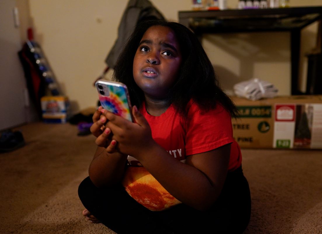 دراسة تكشف مخاطر التنمر على الأطفال عبر الإنترنت