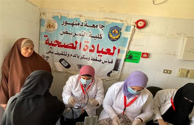 حملات تموينية على المخابز وقافلة طبية شاملة بالدلنجات بالتنسيق مع جامعة دمنهور