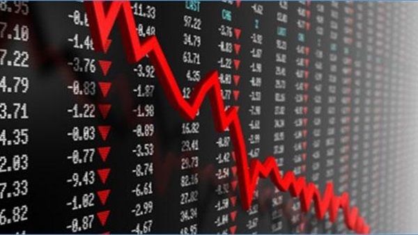 في نهاية التعاملات.. تراجع مؤشرات البورصة المصرية