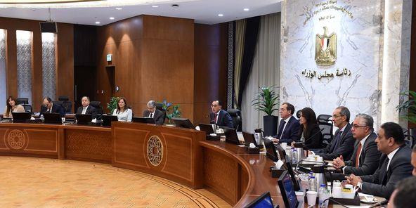فيديو .. خبير اقتصادي: المنتدى القومي للاستثمار أساسي لترويج المشروعات المصرية