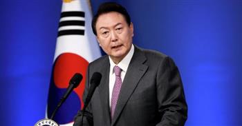   الرئيس الكوري الجنوبي يتعهد بالسعي لعقد قمة ثلاثية مع اليابان والصين