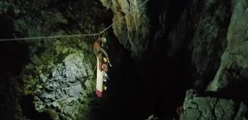   إنقاذ مستكشف كهوف أمريكي بعد حصاره على عمق 1000 متر في تركيا