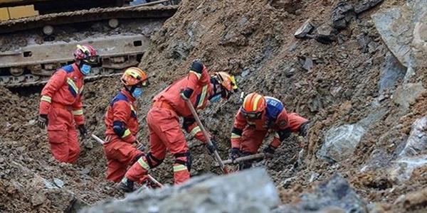 مصرع وفقدان 10 أشخاص جراء انهيارات أرضية جنوب الصين