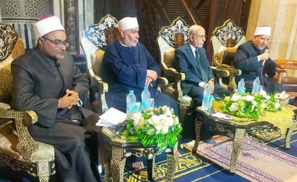 ملتقى هيئة كبار العلماء: الأسرة العنصر الأهم لحماية الأولاد من الظواهر السلبية والشاذة مثل الإلحاد