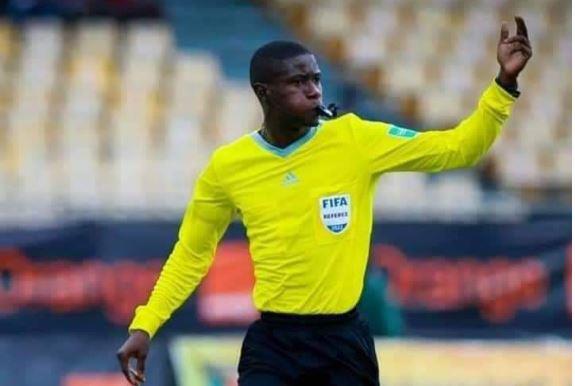 الجابوني "أتشو" حكما لمباراة الأهلي واتحاد العاصمة بالسوبر الإفريقي