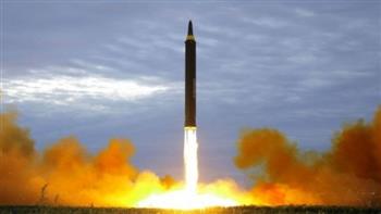   كوريا الشمالية تطلق صاروخا باليستيا بالتزامن مع وجود كيم فى روسيا