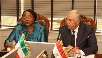   وزير الزراعة يؤكد قوة العلاقات بين مصر وغينيا الاستوائية في مختلف المجالات