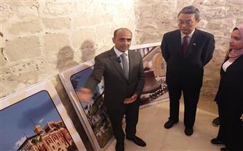   خلال معرض صور بقلعة قايتباي.. القنصل الصيني بالإسكندرية يشيد بعمق العلاقات مع مصر