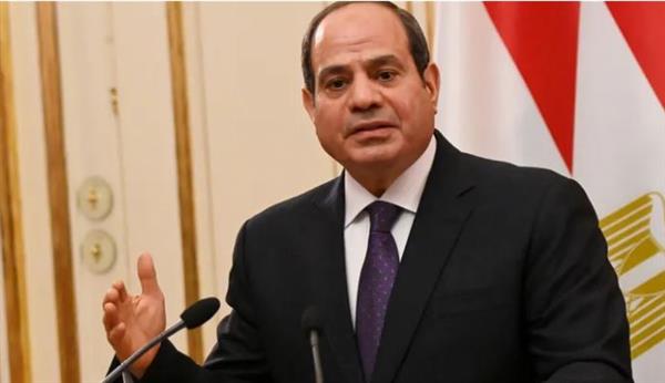 السيسي يوجه القوات والعناصر المتجهة لليبيا ببذل أقصى جهد للتخفيف من آثار الكارثة الإنسانية