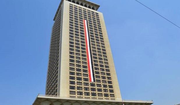 "الخارجية": التعرف على هوية 84 شخصا من الضحايا المصريين في إعصار ليبيا ونقلهم جواً إلى أرض الوطن