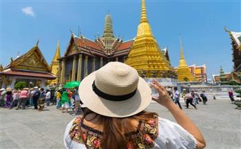   تايلاند تعلن اعتزامها السماح بدخول السياح الصينيين دون تأشيرة
