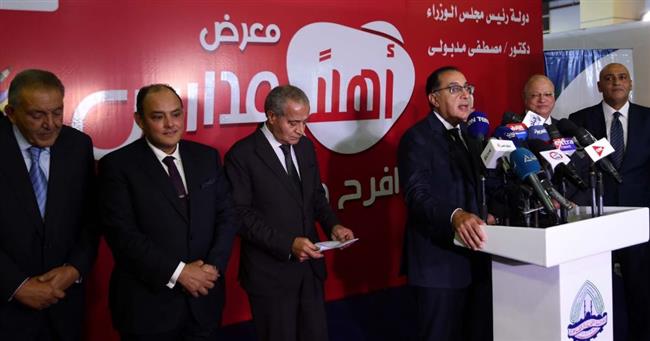 مدبولى: المنتج المصري يمثل الغالبية العظمى في معرض أهلا مدارس .. فيديو