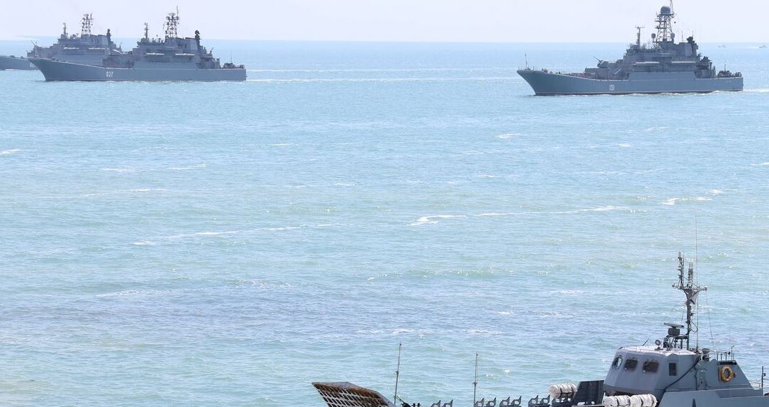 الدفاع الروسية تعلن تدمير زورق أوكراني مسير في البحر الأسود