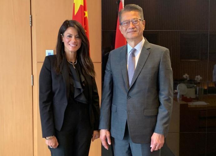 المشاط تناقش مع وزير المالية بهونج كونج أوجه تعزيز التعاون المشترك