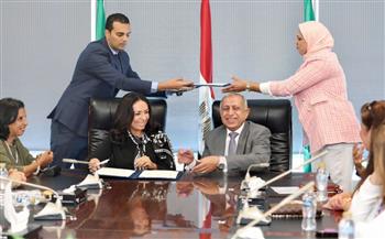   القومي للمرأة يوقع بروتوكول تعاون بين الأكاديمية العربية للعلوم لخدمة قضايا المرأة