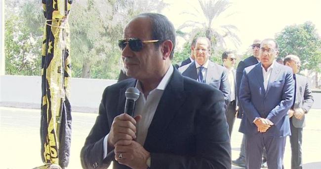 الرئيس السيسي يقدم العزاء لأهالي بني سويف في ذويهم المتوفين جراء إعصار ليبيا