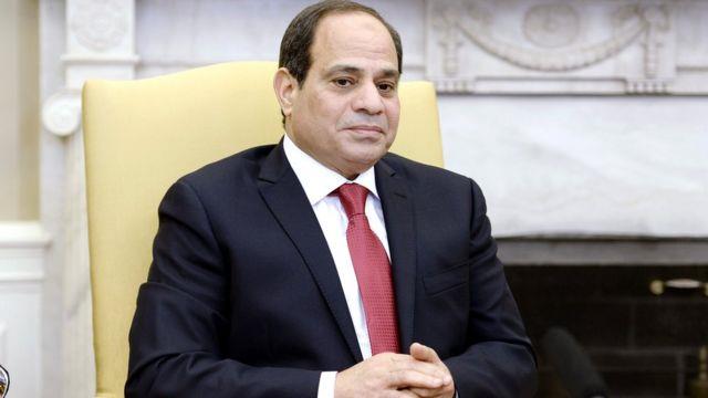 المساعدات الإنسانية المصرية لليبيا تتصدر اهتمامات الصحف