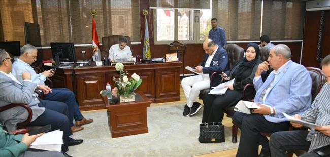 محافظ الغربية يلتقى أعضاء مجلسي النواب والشيوخ لبحث ومناقشة مطالب المواطنين