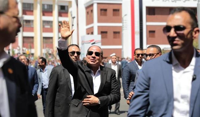 الرئيس السيسى يوجه الشكر لأهالى محافظة بنى سويف على حسن الاستقبال وكرم الضيافة