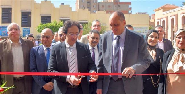 تجارة طنطا  تنظم  أول ملتقى توظيفي لتوفير فرص العمل للشباب 