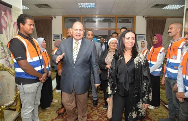محافظ أسيوط يستقبل رئيس المجلس القومي للمرأة