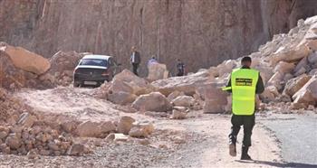   إعادة فتح الطرق التي شهدت انهيارات صخرية بإقليم تارودانت المغربي