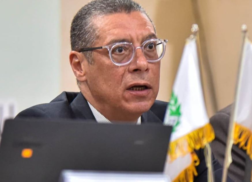 تفاصيل انتهاء أزمة قيد طائرة الزمالك.. 3 ملايين كاش