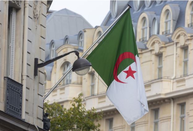 الخارجية الجزائرية: نتمسك برفض التدخلات العسكرية الأجنبية في الدول