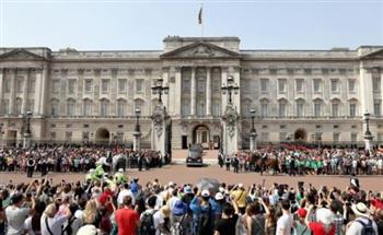   بريطانيا: توجيه التهم لشخص تسلق مبنى تابع لقصر "باكنجهام"