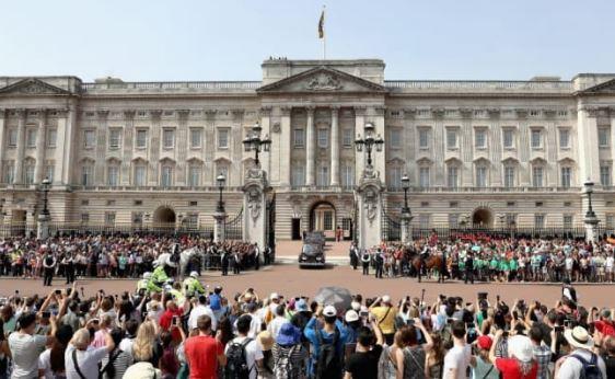 بريطانيا: توجيه التهم لشخص تسلق مبنى تابع لقصر "باكنجهام"
