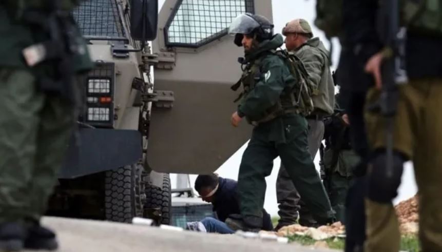 قوات الاحتلال الإسرائيلي تعتقل ثمانية فلسطينيين في الضفة الغربية
