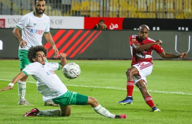 طبيب الأهلي يكشف تفاصيل إصابة بيرسي تاو