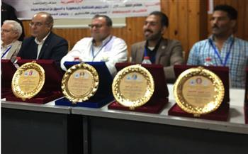 إحتفالية لتكريم الجيش الأبيض من الأطباء العاملين بصدر دمياط