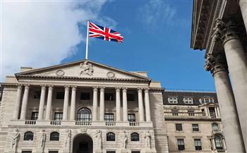 مخالفا التوقعات.. بنك إنجلترا يبقي على أسعار الفائدة
