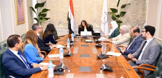وزيرة الهجرة تبحث التعاون مع «ابدأ» لتدريب وتأهيل الشباب لسوق العمل